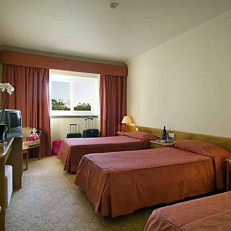 Hotel Cruz Alta 3*
